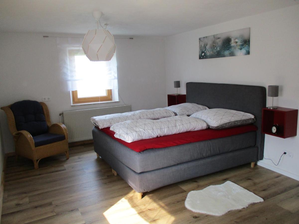 Ferienwohnung Roesch Feuchtwangen Eksteriør bilde